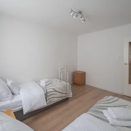 National Stadium Comfy By Bookinghost Lägenhet Warszawa