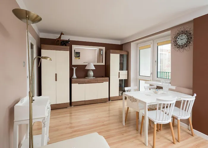 National Stadium Comfy By Bookinghost Apartment *