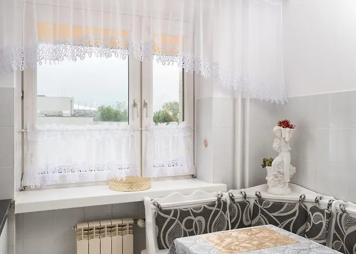 National Stadium Comfy By Bookinghost Apartment